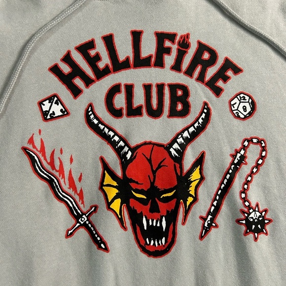 Netflix Stranger Things Hellfire Club Black Gray Ombré Pullover Hoodie Size XL - Picture 2 of 13